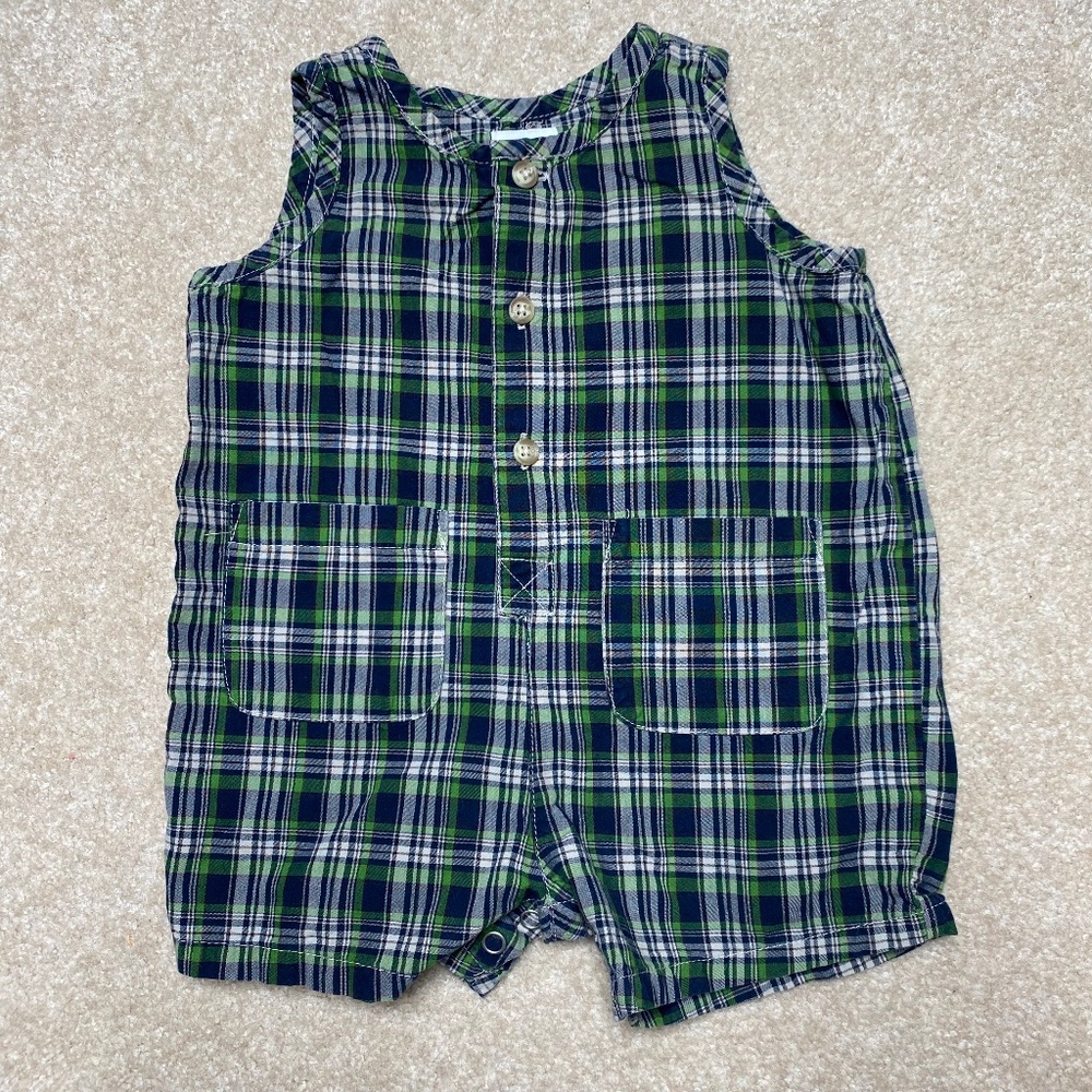 Gap plaid boys one piece romper onesie size 3–6 months